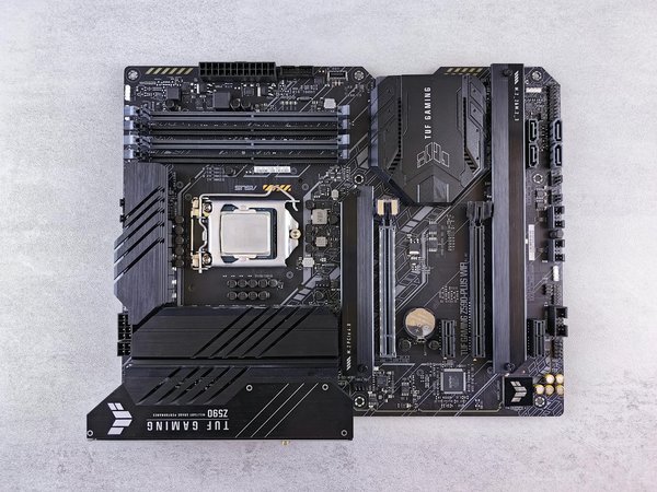 What techniques can be employed to enhance the performance of mobile applications?